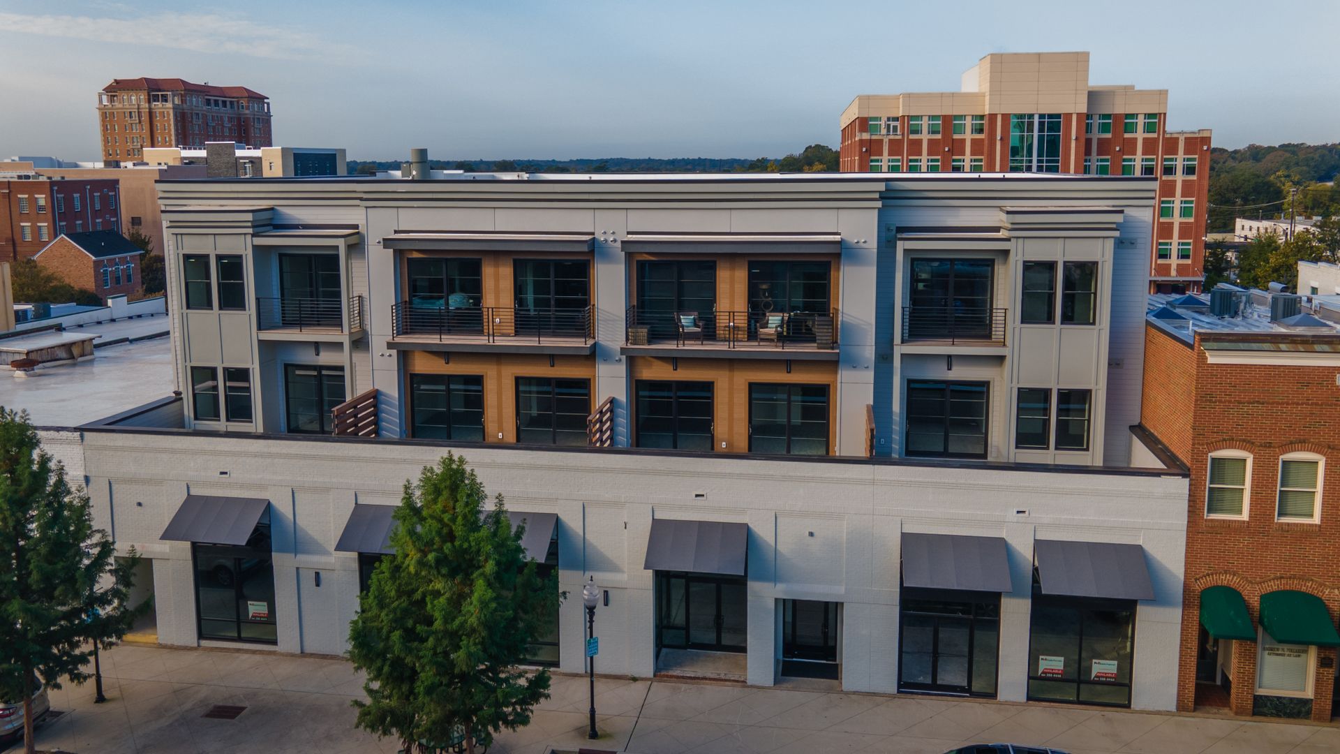 Spartanburg Apartment: 142 Magnolia Street