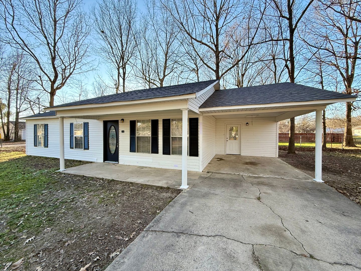 Paragould House: 700 N 14th Ave