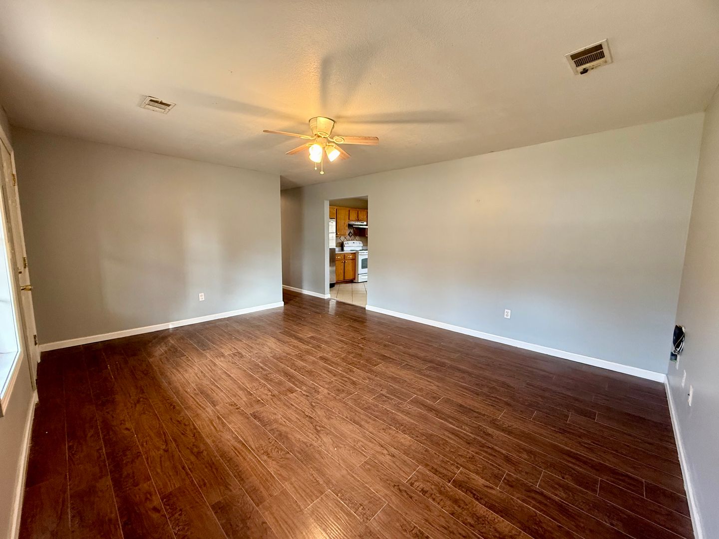 205 N 18th Ave 7 of 12