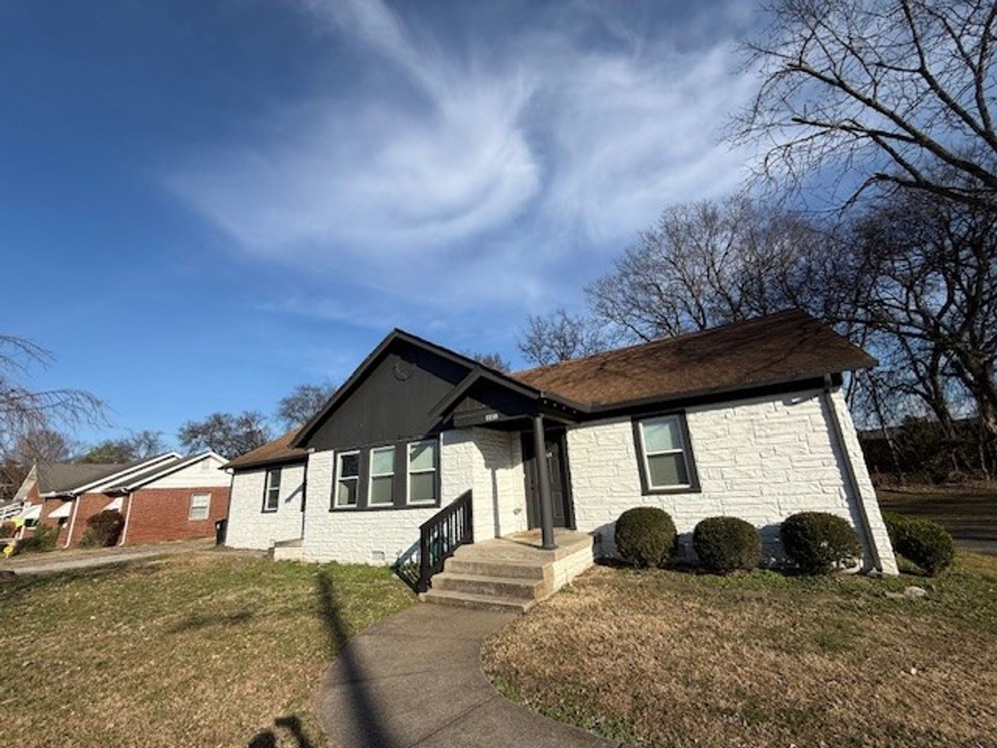 Murfreesboro Apartment: 1118/1120 N. Tennessee Blvd.