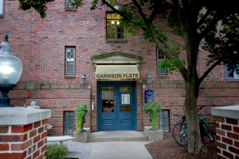 Fort Wayne Apartment: 733 W. Wayne St.