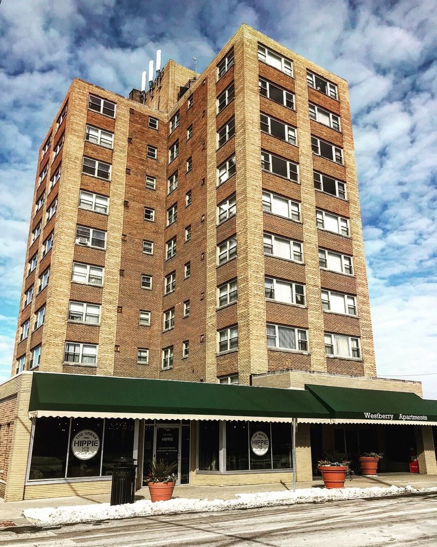 Fort Wayne Apartment: 530 W. Berry St.