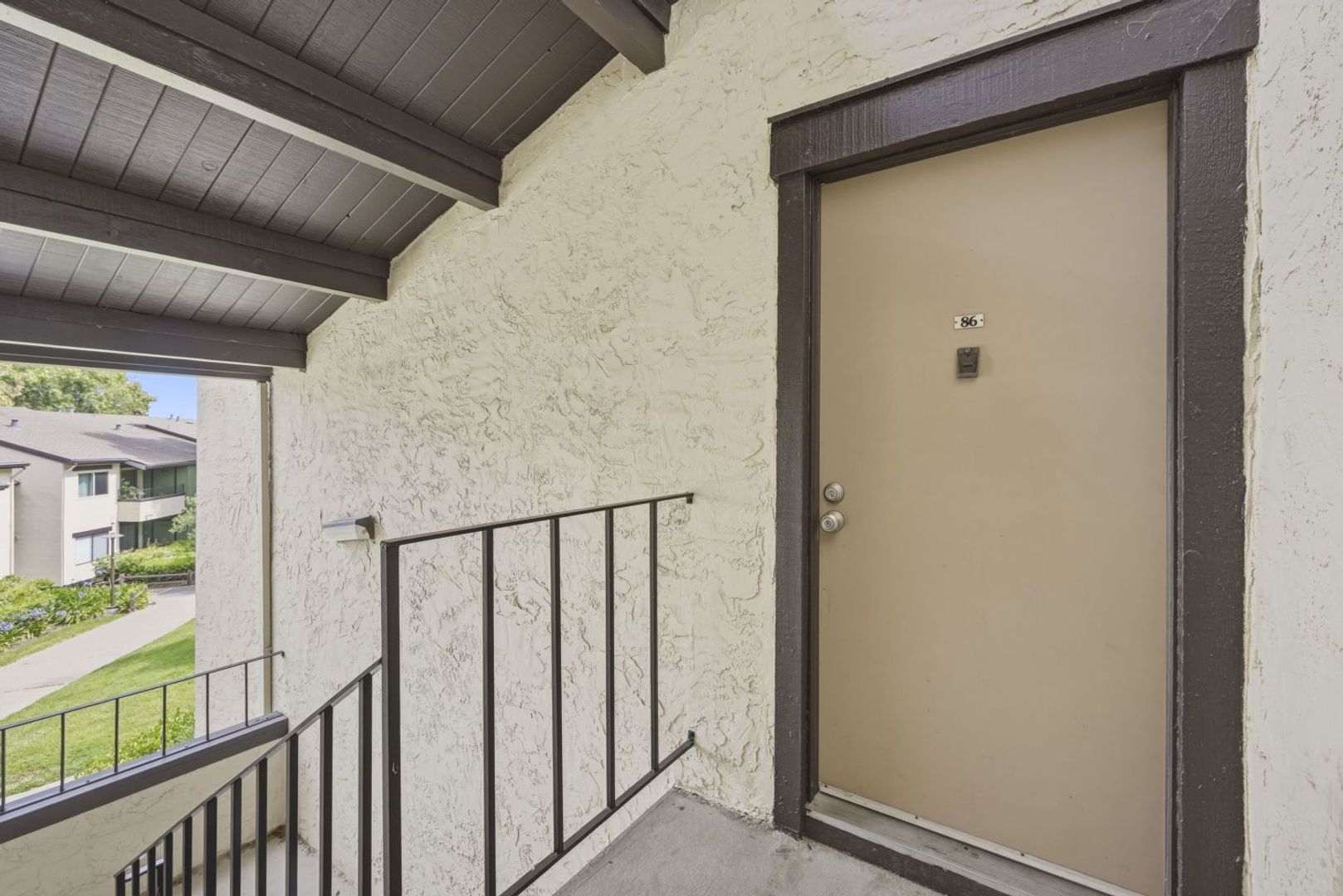 Palo Alto House: 777 San Antonio Rd #86