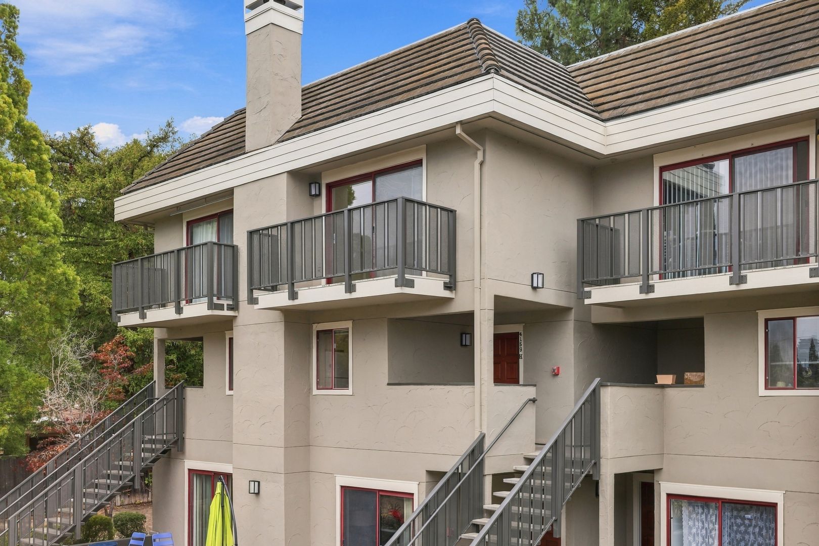 Palo Alto House: 4159 El Camino Way #H