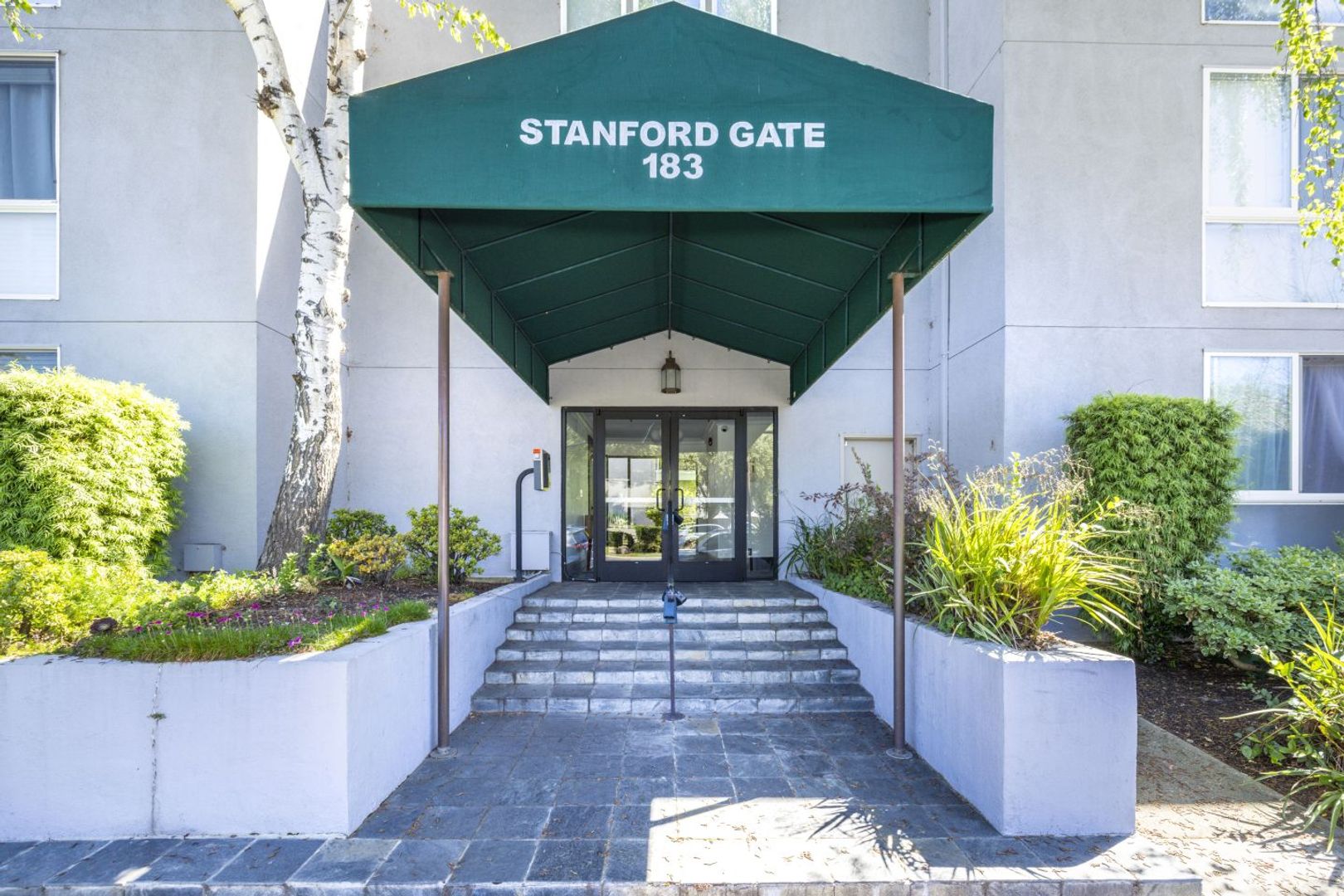 Mountain View House: 183 Del Medio Ave