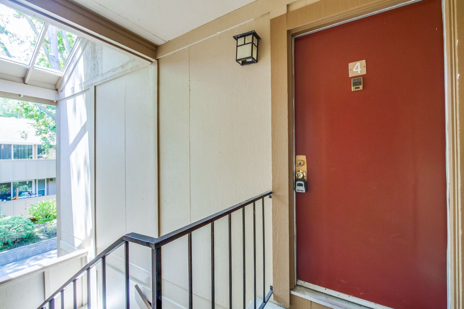 Palo Alto House: 2466 W. Bayshore Rd. Apt.4