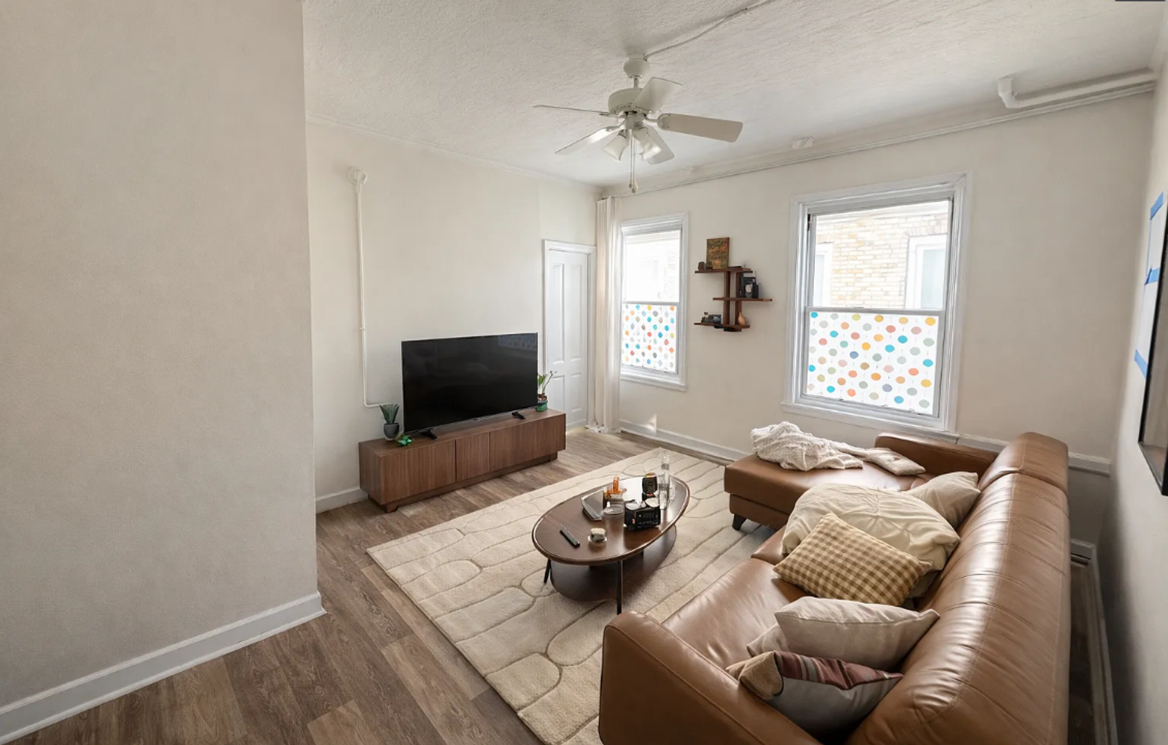 Philadelphia Apartment: 1128 Spruce Street