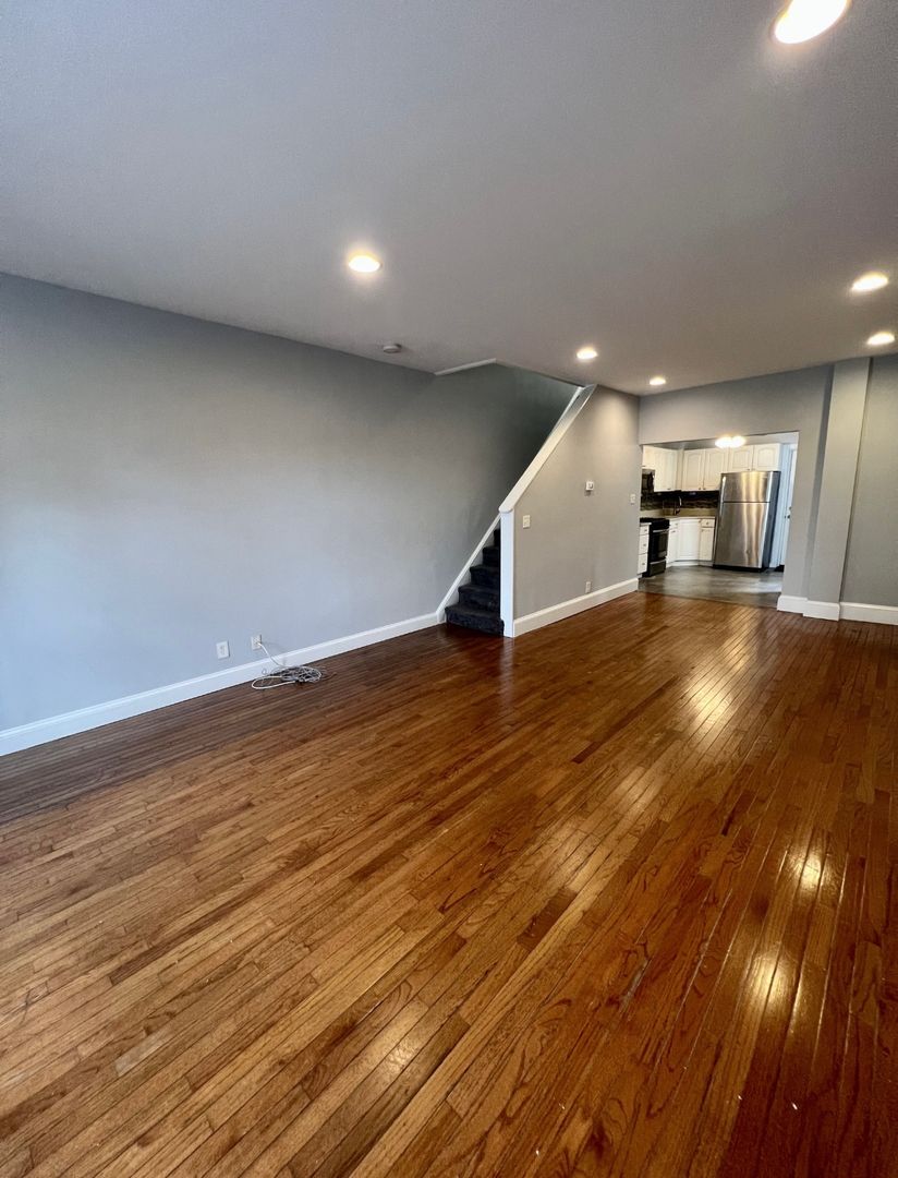 Philadelphia House: 4655 Smick Street