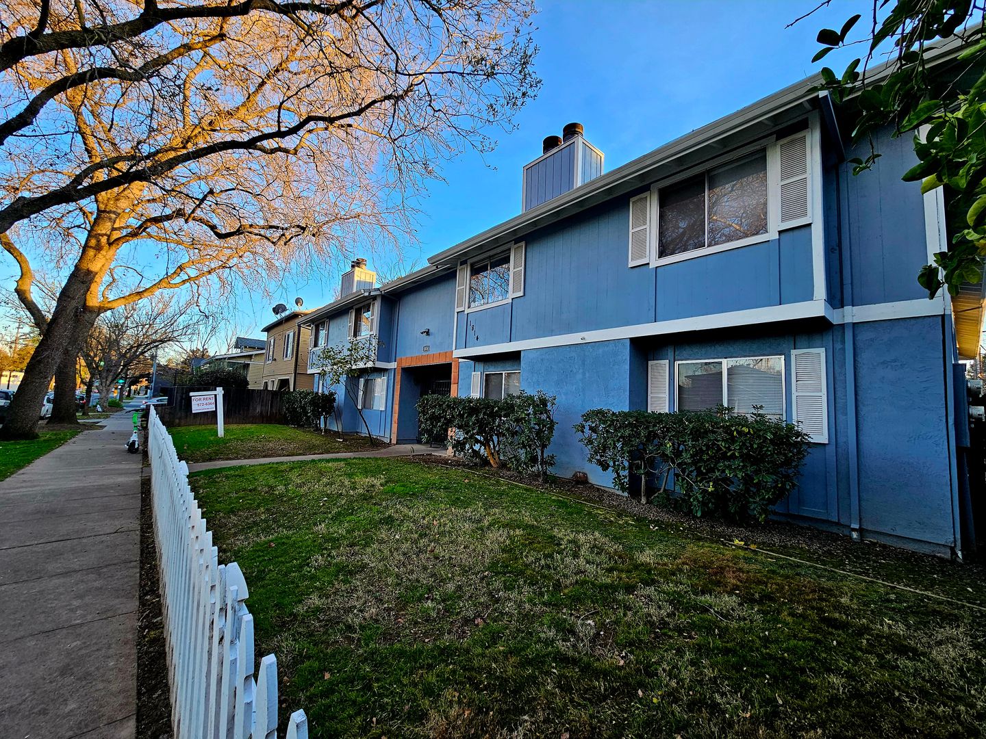 Sacramento Apartment: 1814 V Street