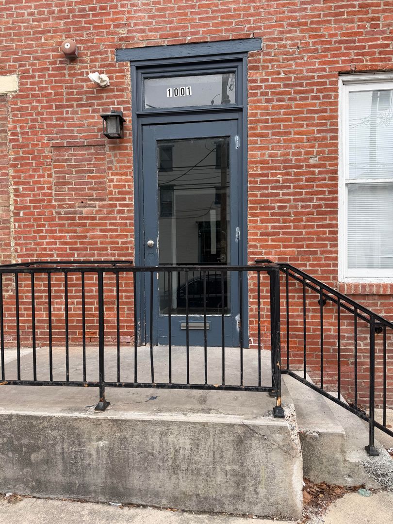 Harrisburg Apartment: 1001 N 3rd St
