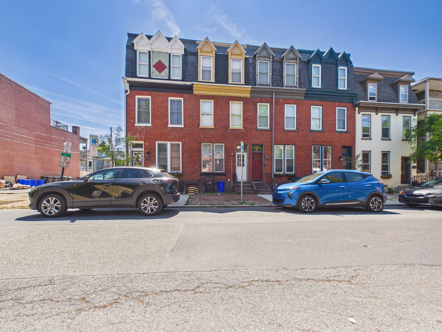 Harrisburg Apartment: 916 Green St