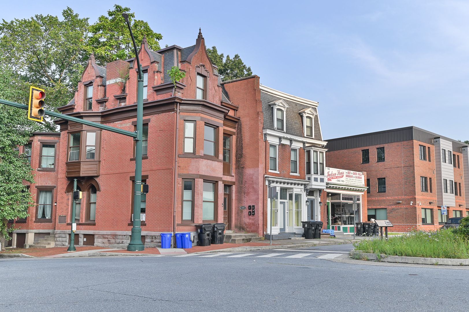 1000 N 6th Street