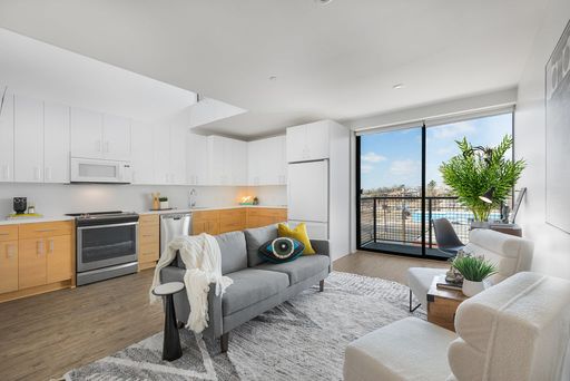 Beautiful. Modern. Living. – photo 1