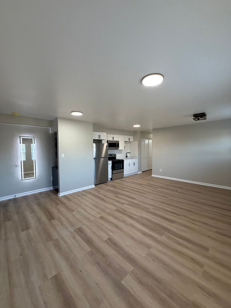 Indianapolis Apartment: 7047 East 10th Street