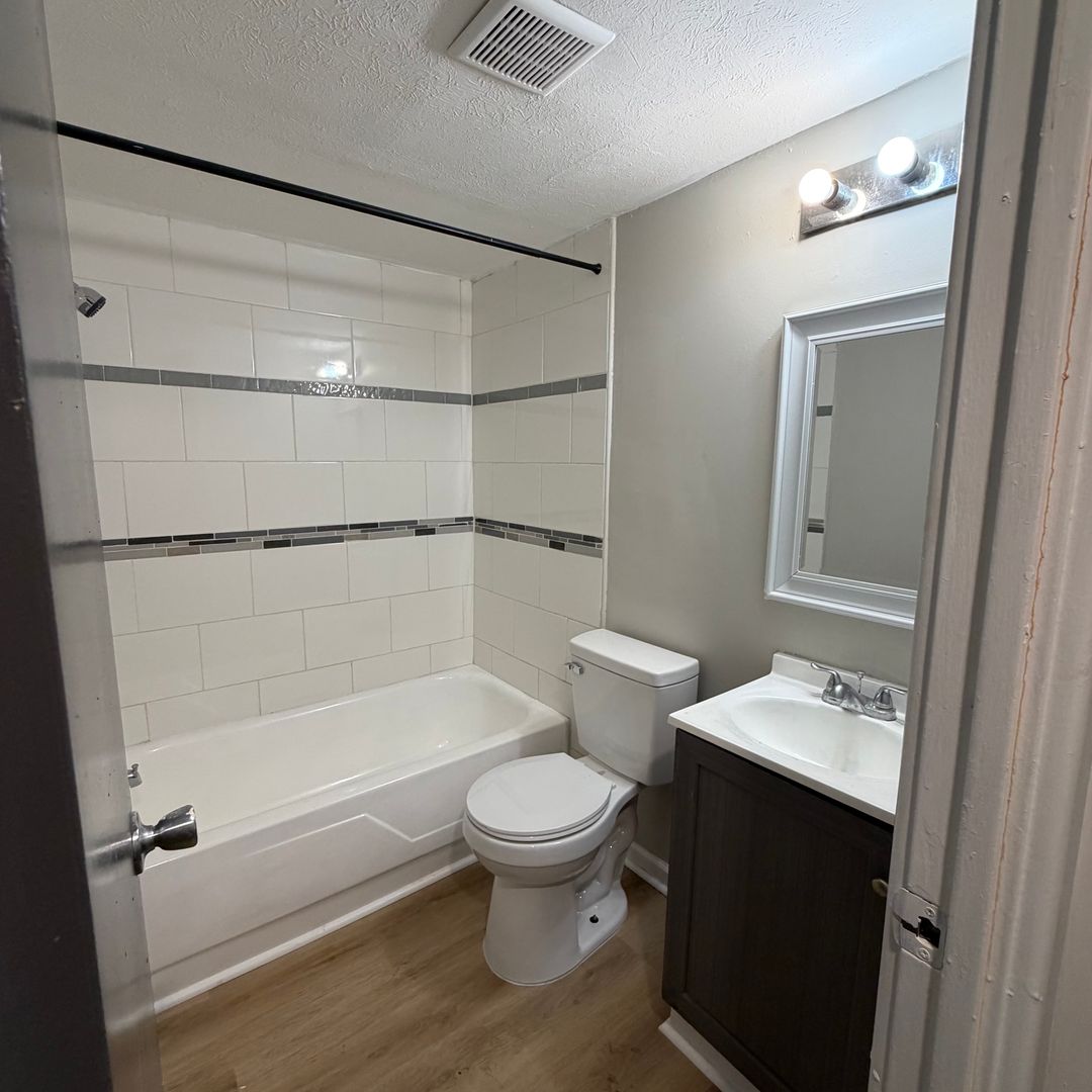 Lawrence Apartment: 9031 South Eldorado Drive
