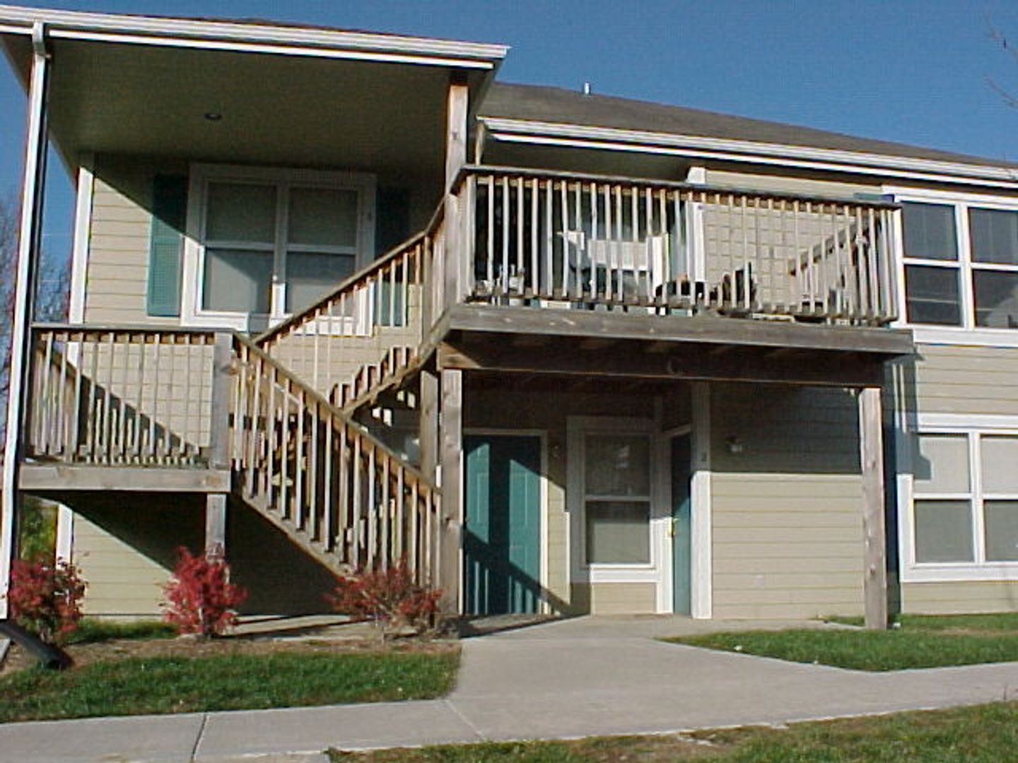 Lawrence Apartment: 700 Monterey Way