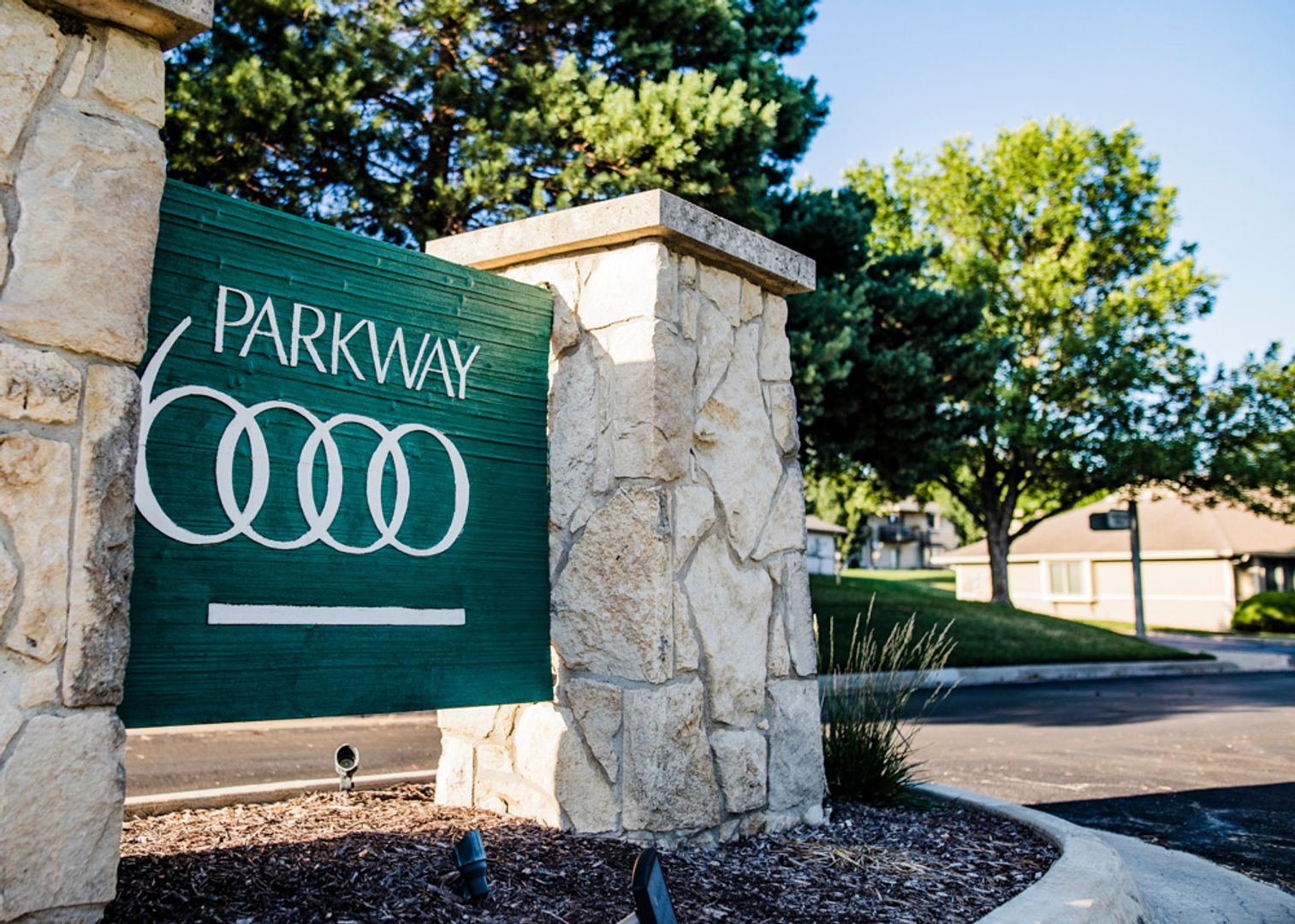 Lawrence Apartment: 4800-4822 Hallbrook Dr, 2100-2111 Saddle Brook Dr, 4800-4823 Innsbrook Dr