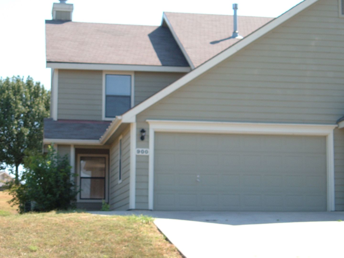 Lawrence House: 900 Christie Ct.