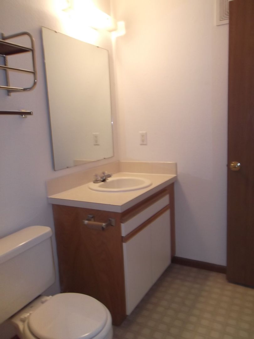 Lawrence Apartment: 700 Monterey Way