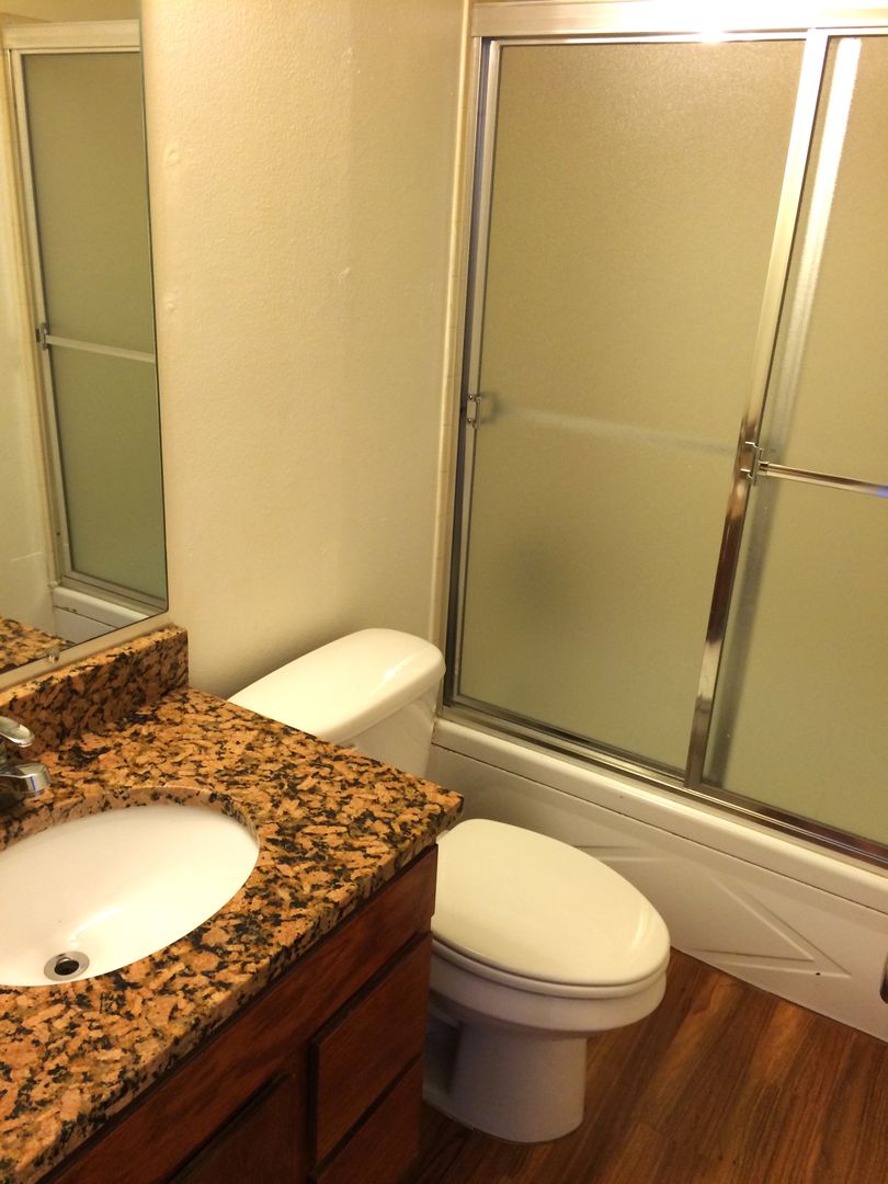 Lawrence Apartment: 2522-2531 Redbud Lane