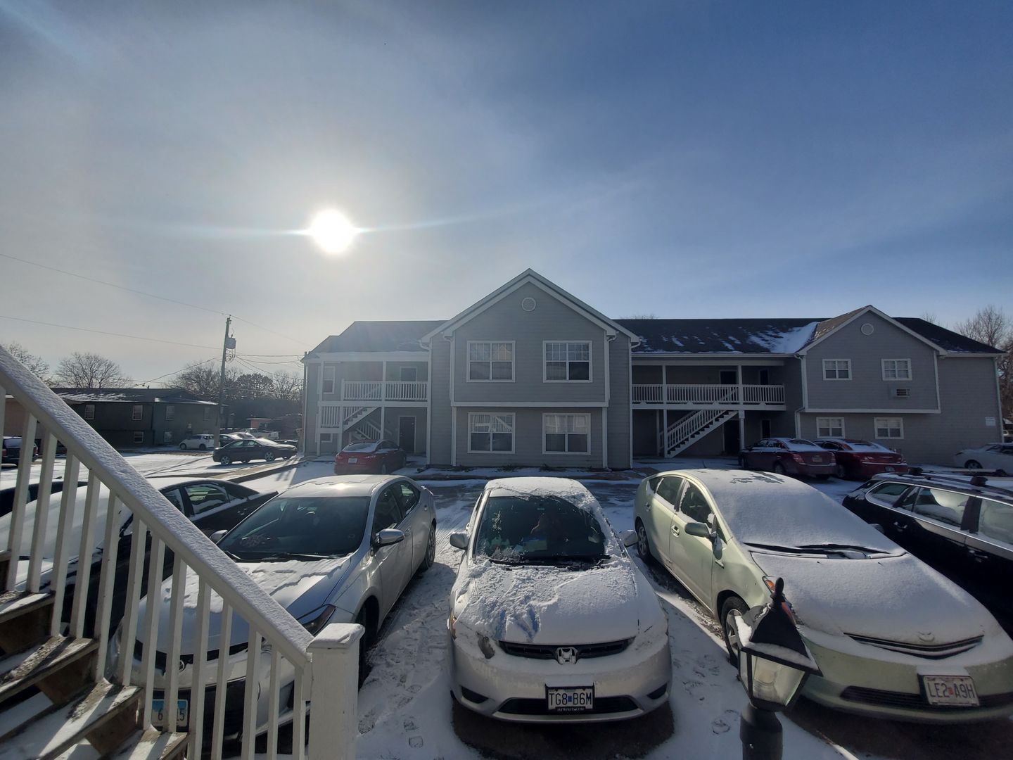 Lawrence Apartment: 1733-1740 Ohio St.