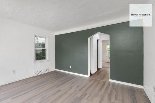 Cozy & Comfortable 2 Bedroom Home-Move In Ready!! – photo 1