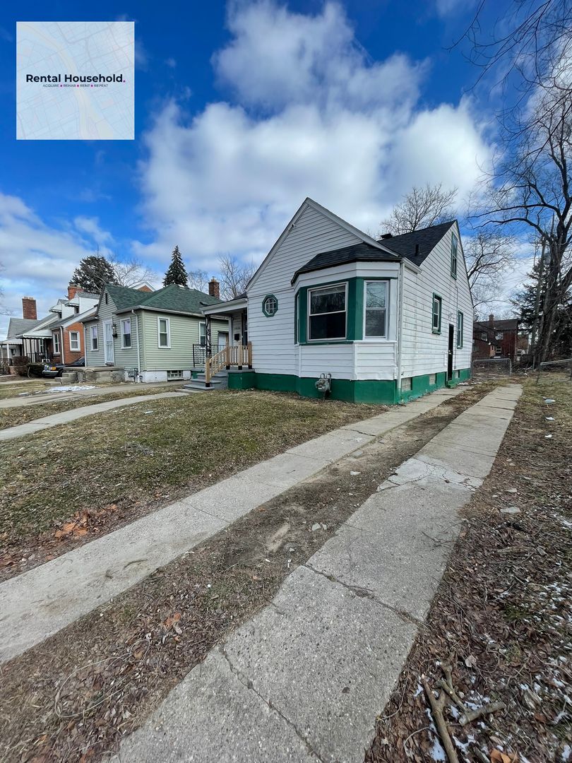 Detroit House: 14656 Roselawn St