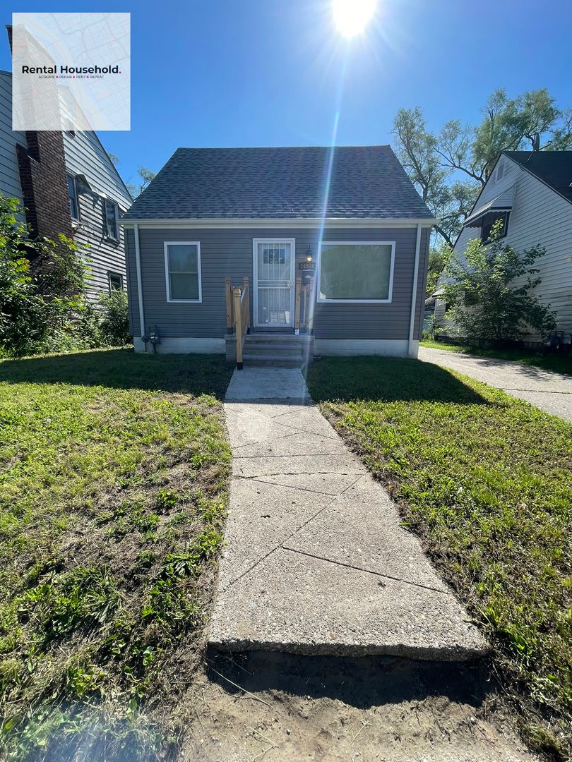 Detroit House: 14570 Cherrylawn St