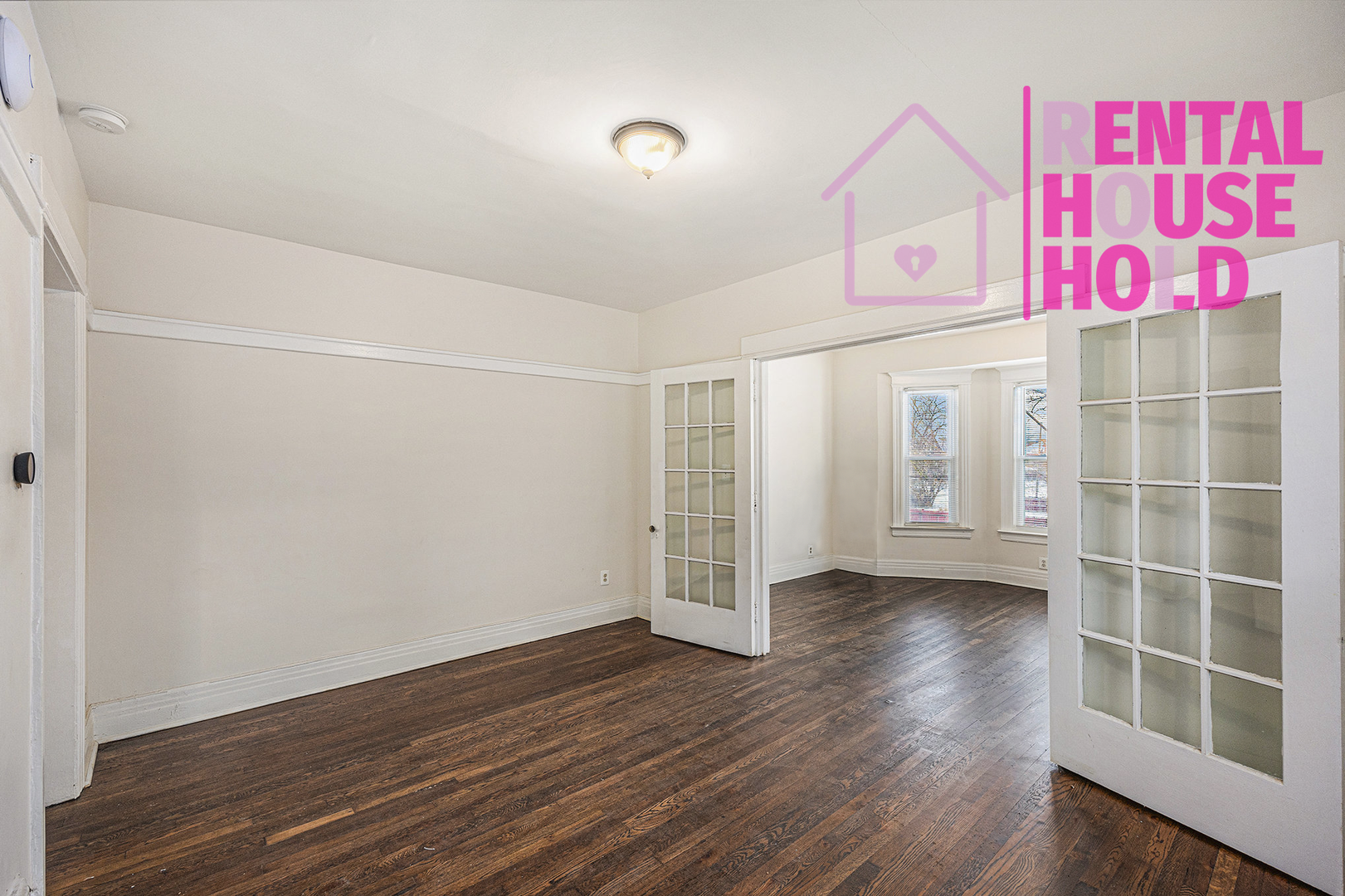 Detroit Apartment: 214 E Philadelphia St