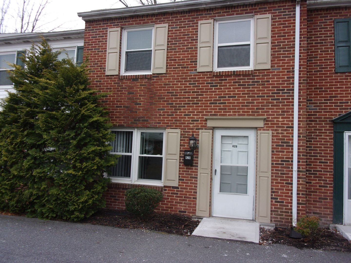 Enola Townhome: 429 Duke Street