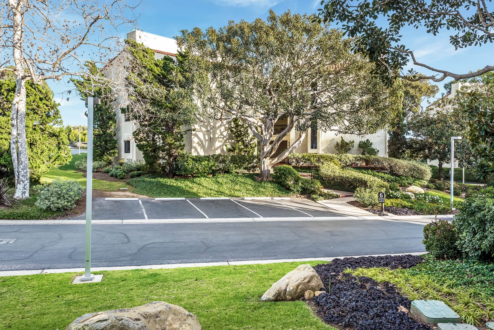 Seaview Dr - 46 19 of 27