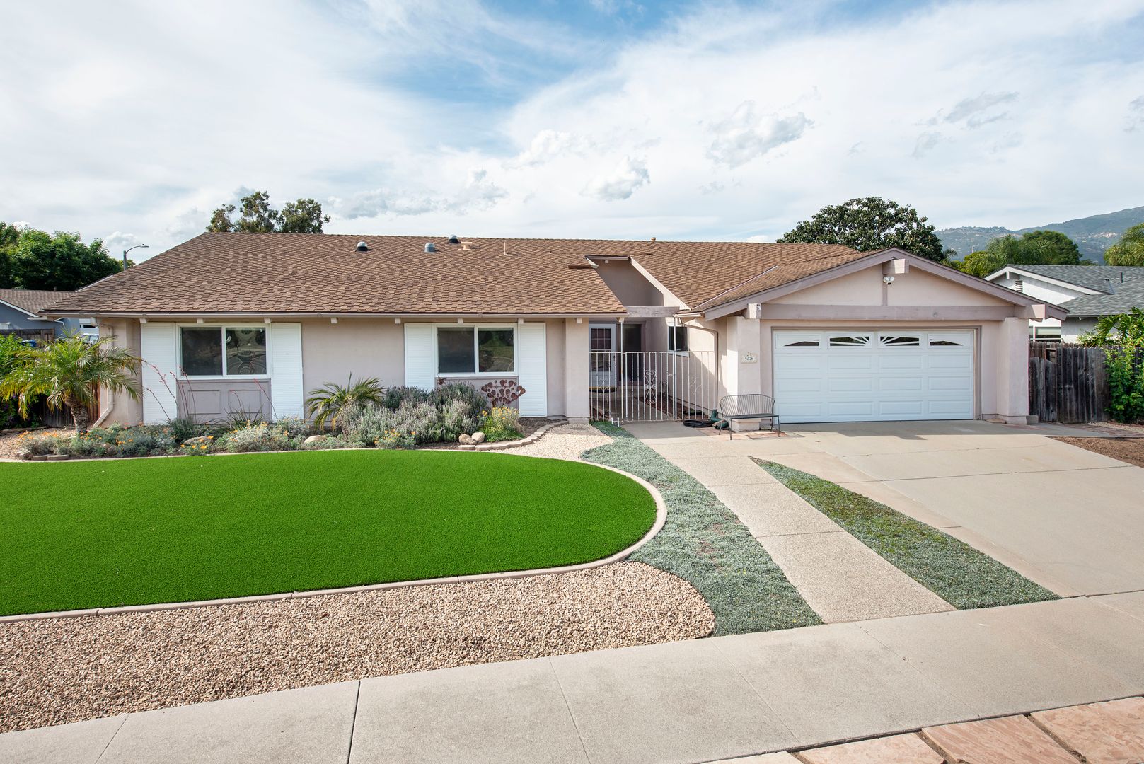 Santa Barbara House: 5076 Walnut Park Drive