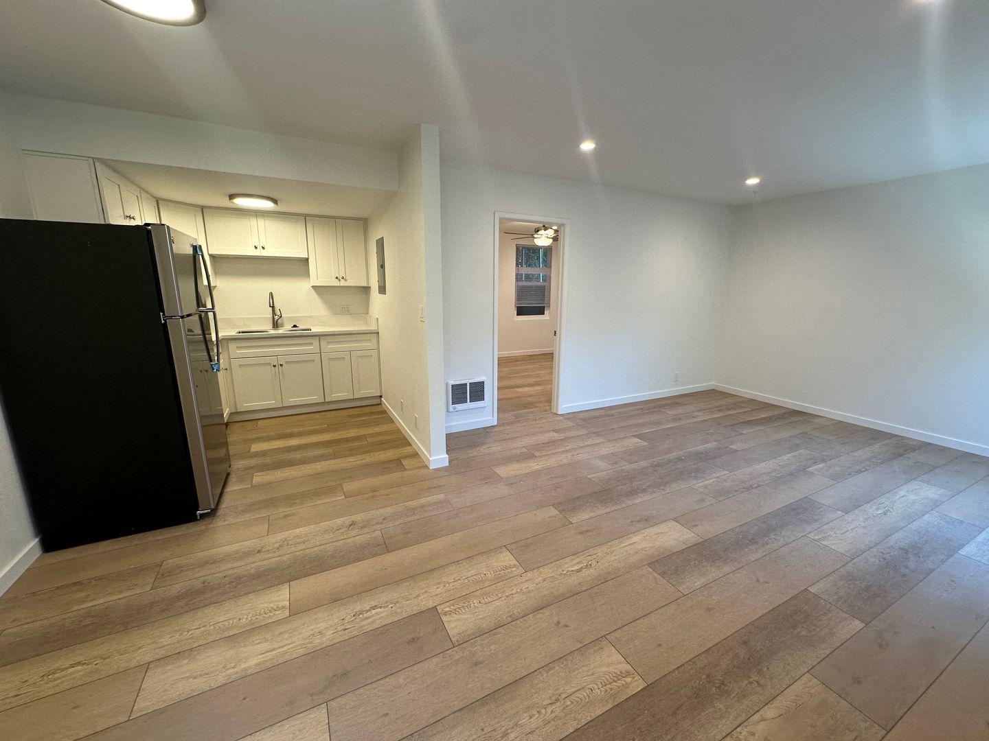 Santa Barbara Apartment: 319 W. Canon Perdido