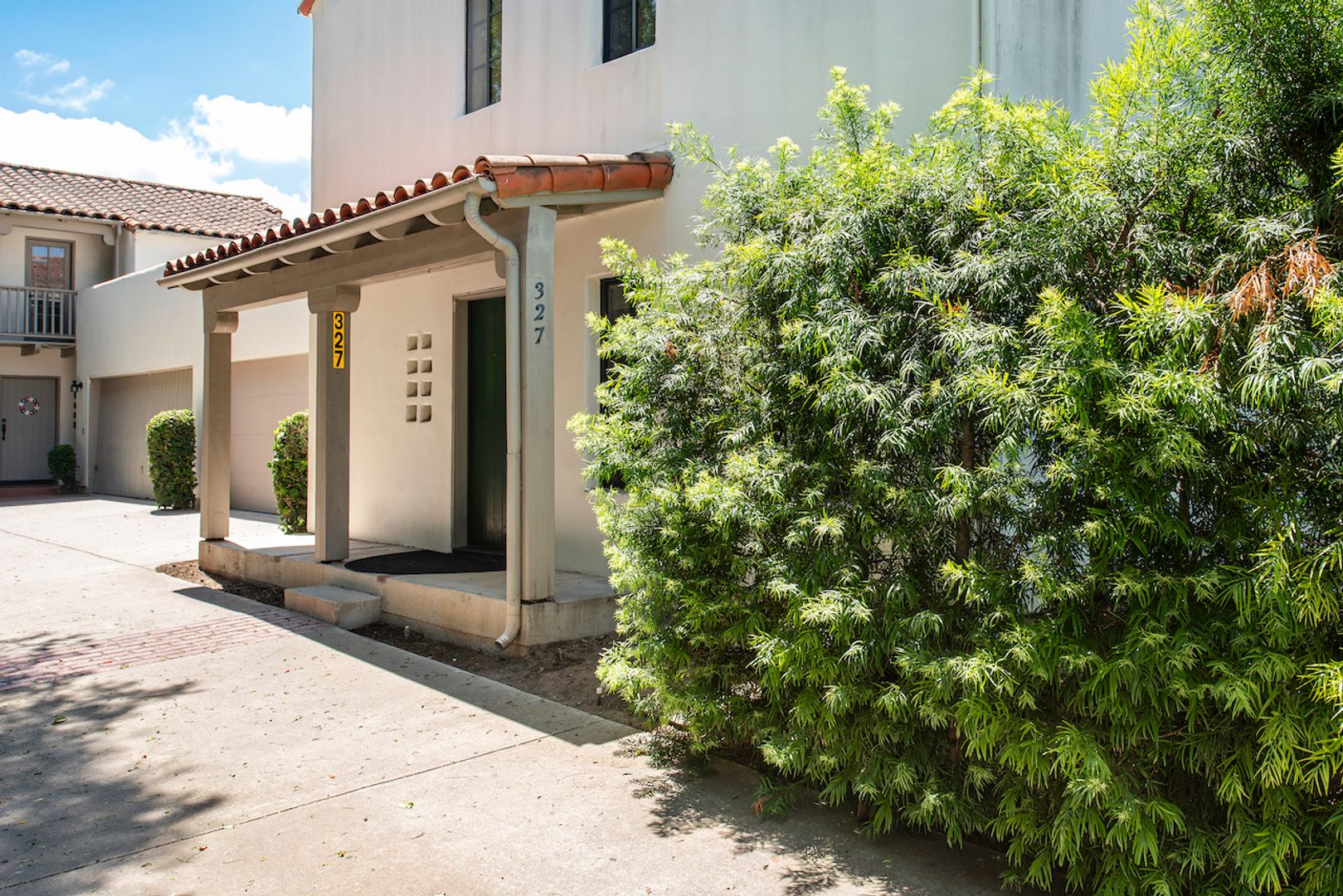 Santa Barbara House: 327 Rancheria St.
