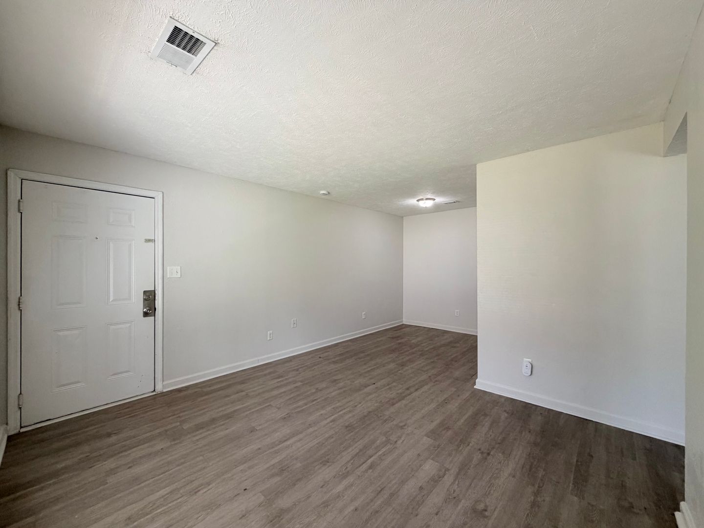 Augusta Apartment: 2219 Walden Drive