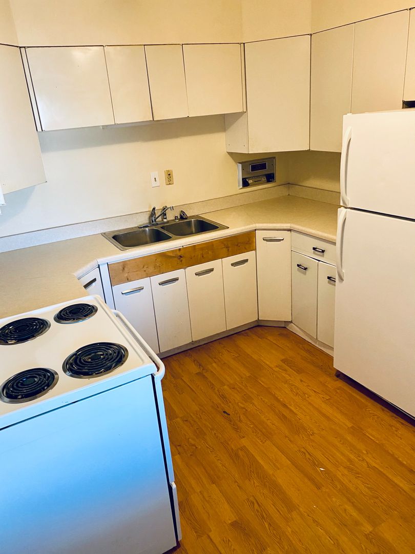 Miles City Apartment: 106 North 6th St