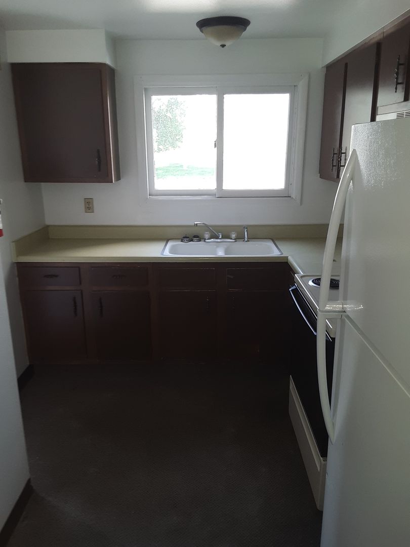 Colstrip Apartment: 21 Cherry ST.