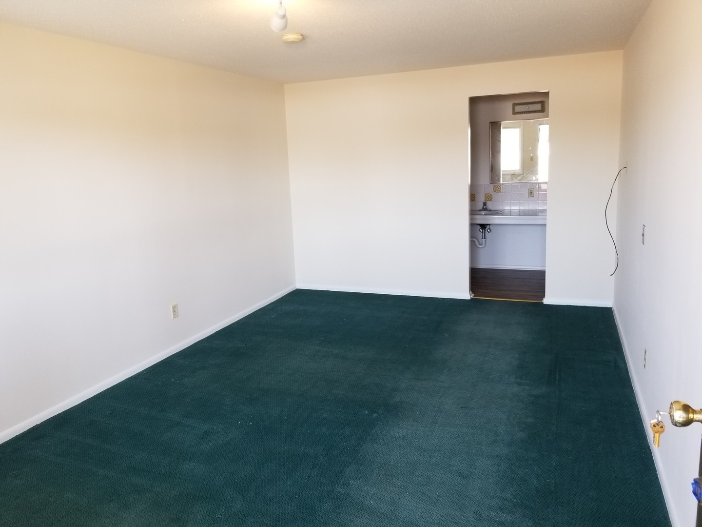 Miles City Apartment: 15 N. 5th