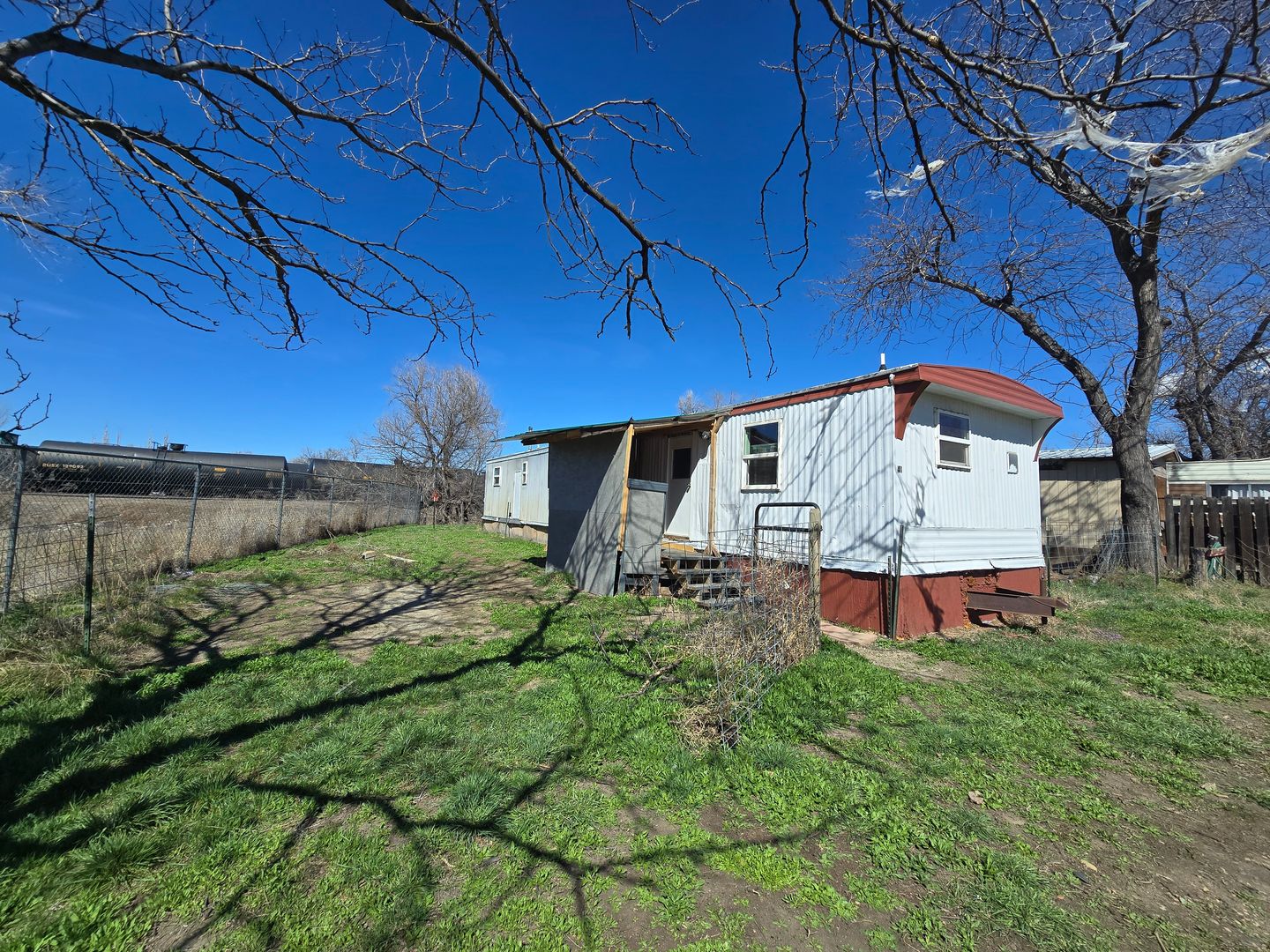 Miles City House: 900 Alberts Drive #41