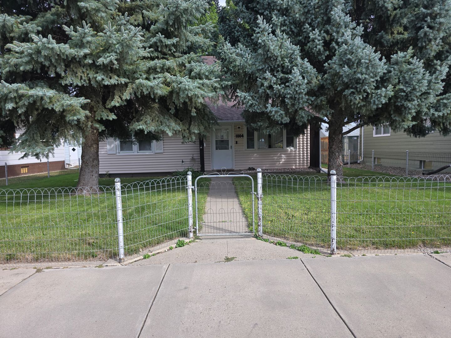 Miles City House: 1004 Knight