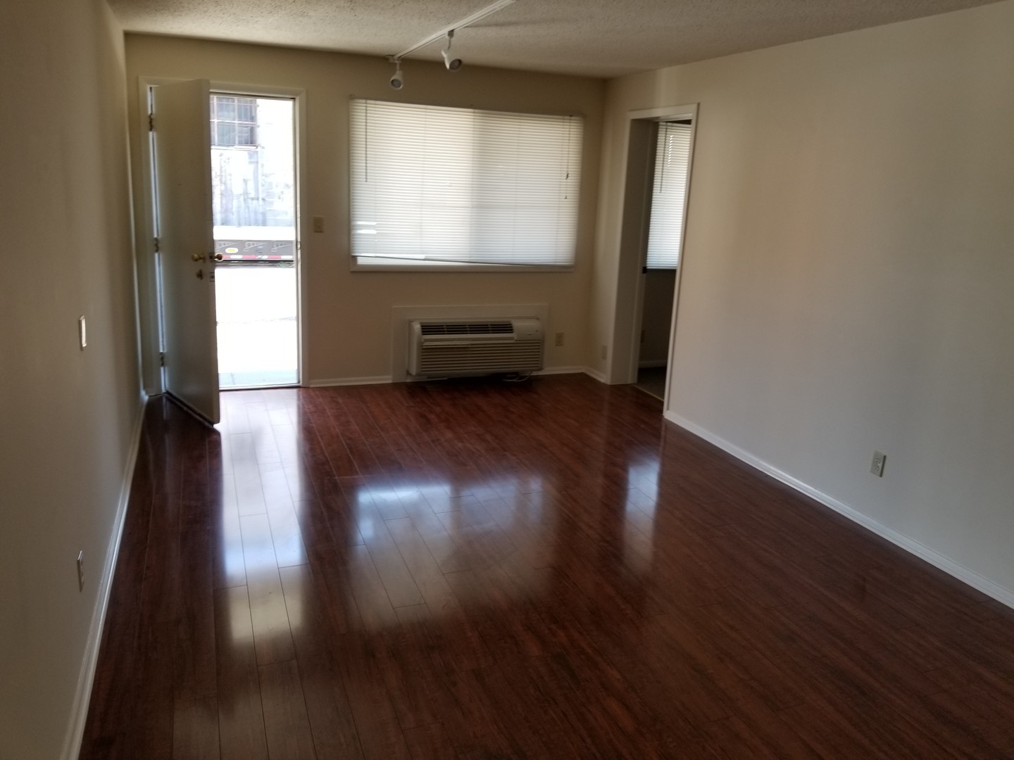 Miles City Apartment: 15 N. 5th