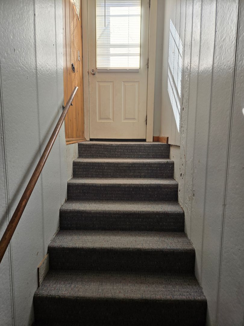 Miles City House: 606 1/2 North Prairie