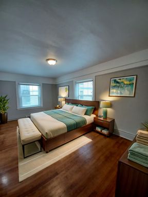 Historic Seattle Studio Available! – photo 1