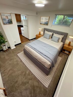 Discover Your New Haven at Kerry Park Apartments! – photo 1