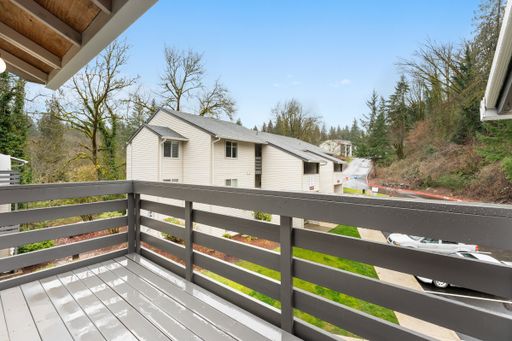 Stone Creek Apartments - 231, 14155 S Beavercreek RD, Oregon City, OR 97045