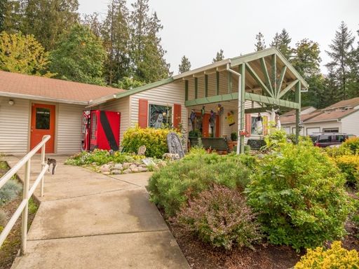 Large Three Bedroom With Forest Views Available Soon! – photo 1