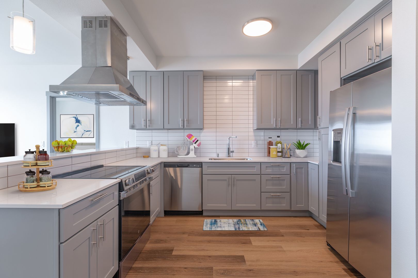 Vancouver Apartment: 2700 E 5th St