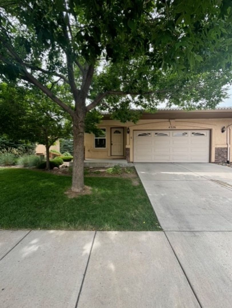 Colorado Springs Townhome: 4326 Susie View