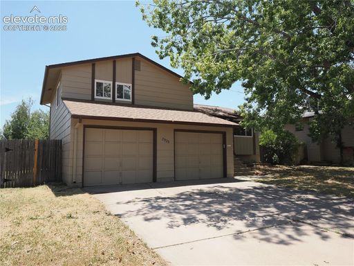 4 Bedroom with New Carpet! – photo 1