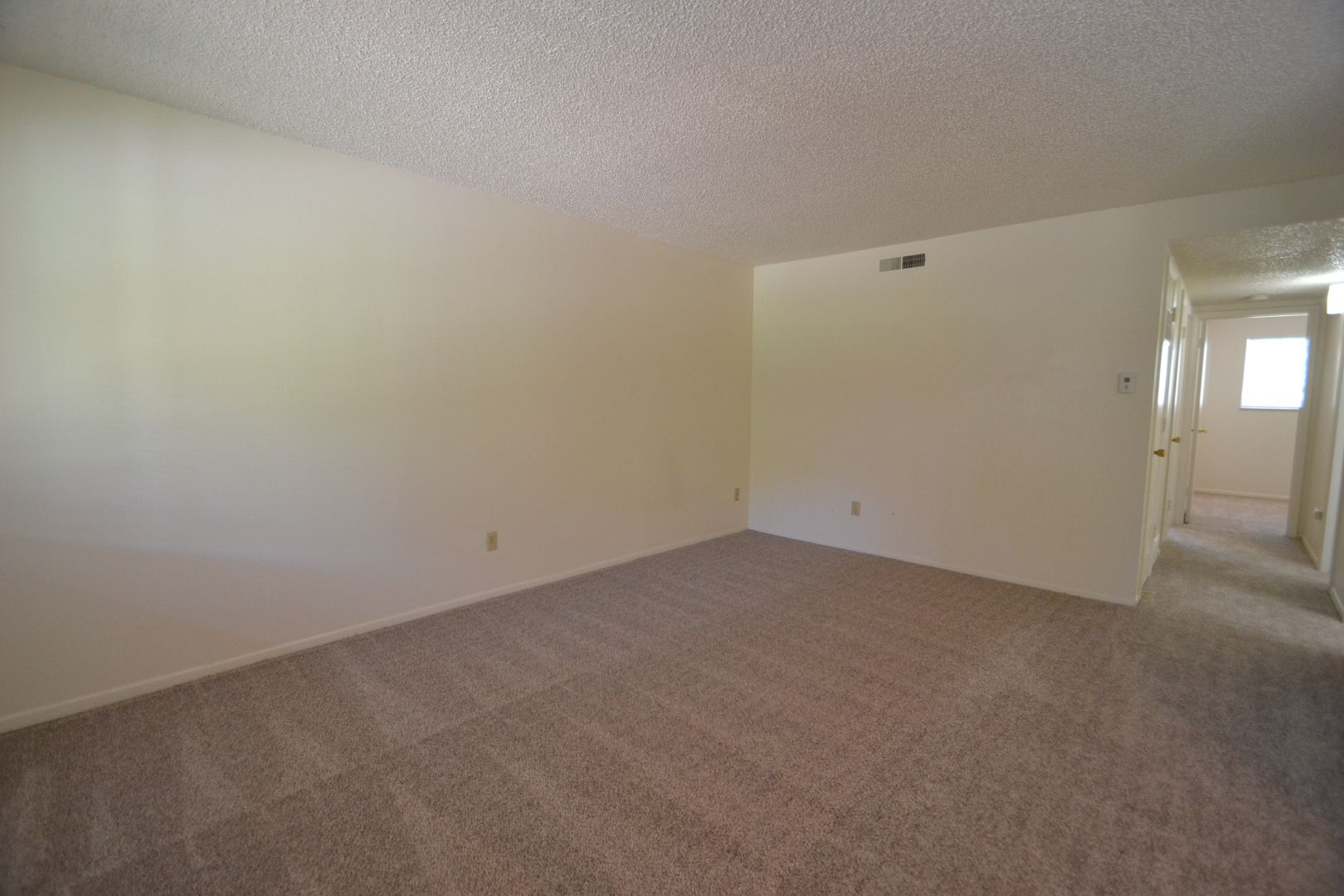 Manitou Springs Apartment: 132 El Paso Blvd